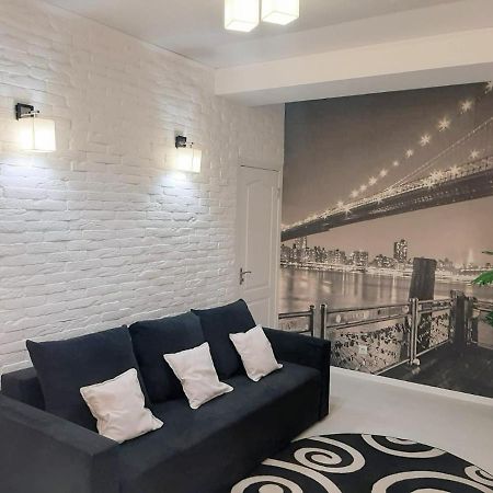צ'יסינאו Bright Central Apartment מראה חיצוני תמונה
